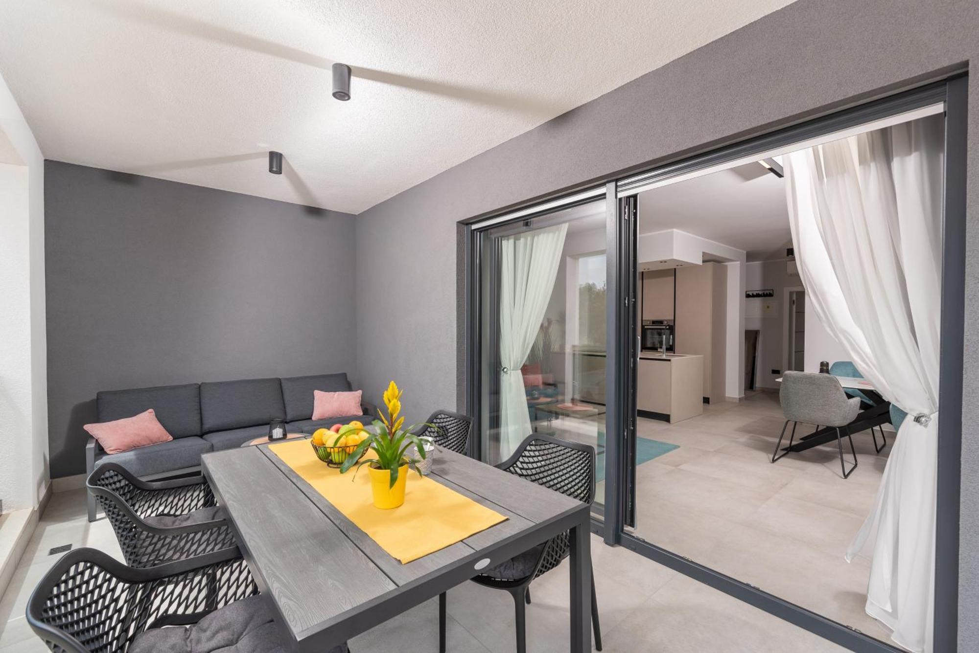 Alex Luxury Apartments Rovinj Extérieur photo